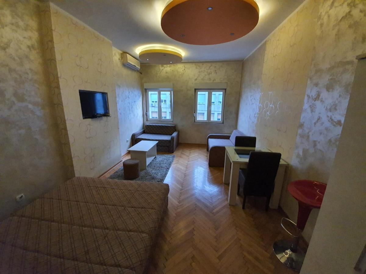 Stay In Apartments Belgrade Exterior photo