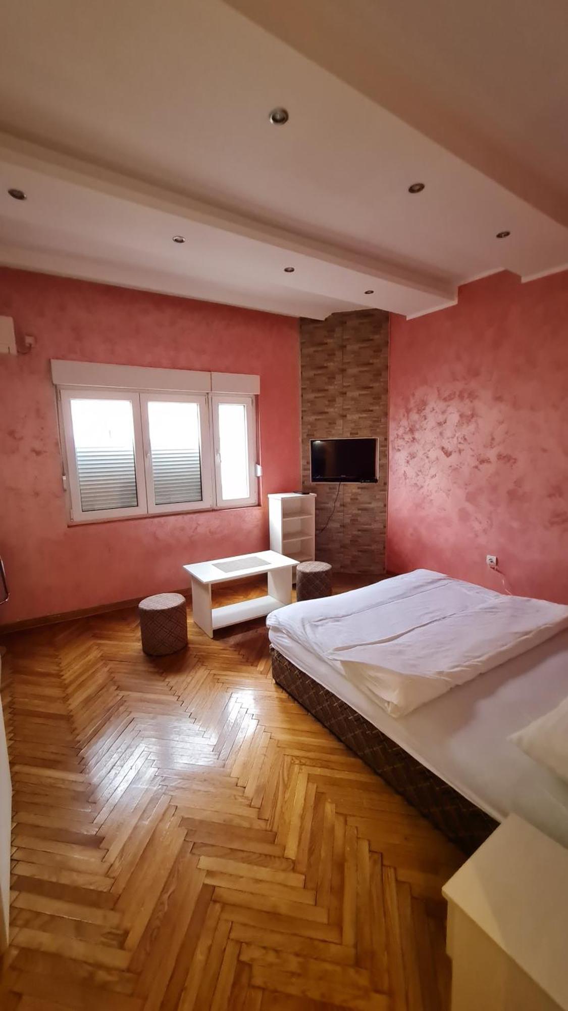 Stay In Apartments Belgrade Room photo